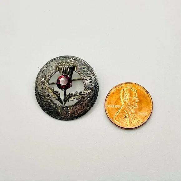 Dainty Vintage Sterling Silver and Amethyst Thistle Brooch - Picture 6 of 9